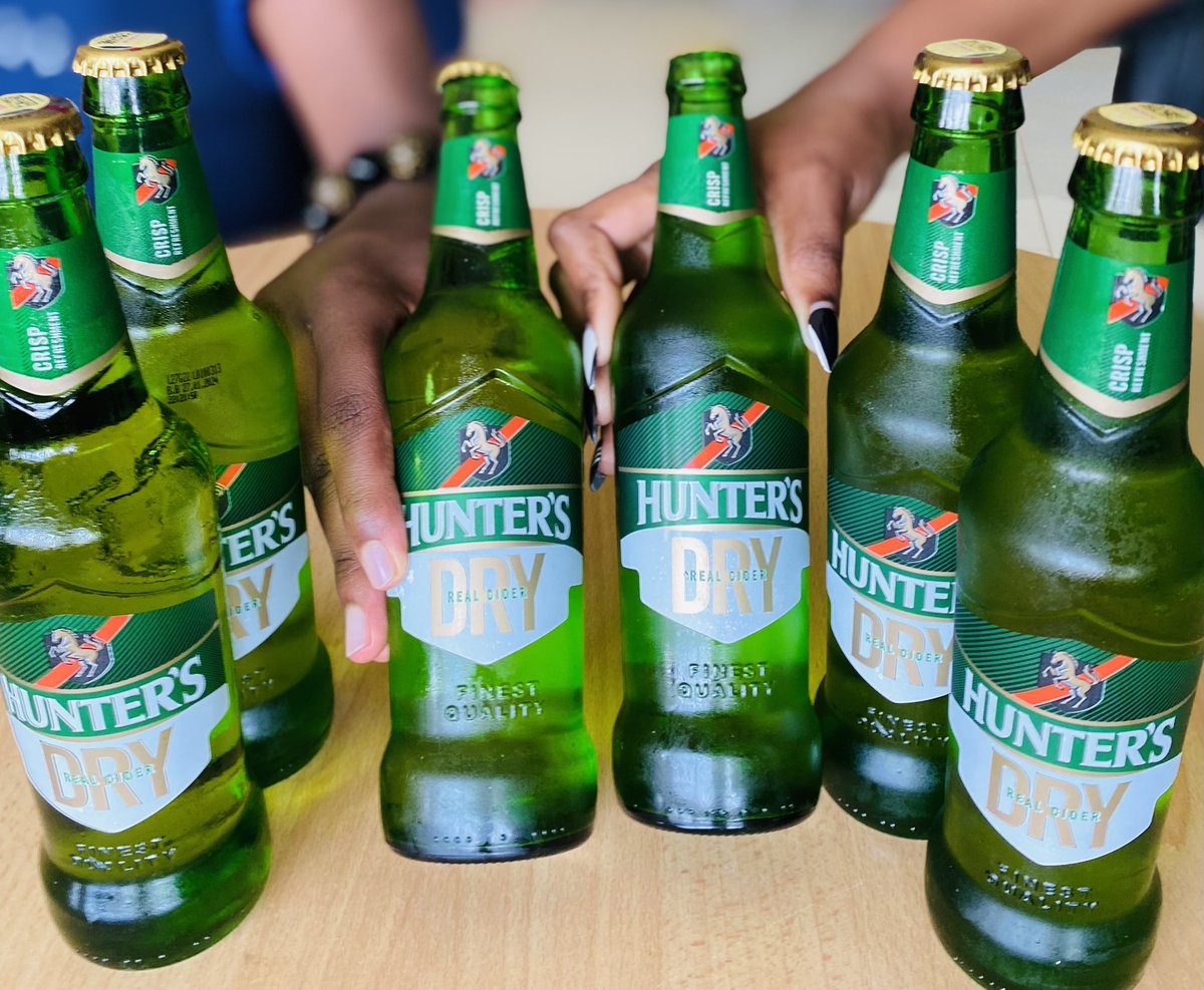 wamaephilip's tweet photo. Always look on the bright ‘cider’ life.. 😉#holdyourhunters #hunterscider https://t.co/gIaUUVGAox