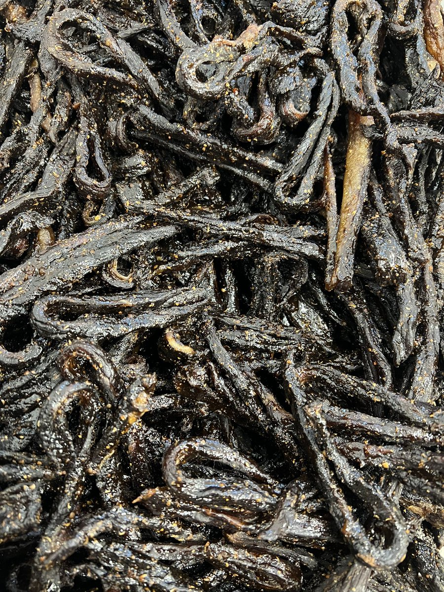 Chilli Chutney bites are finger licking good #biltong #bestbiltong #biltonguk #mrsballs #chutney #yoursouthafricanshop