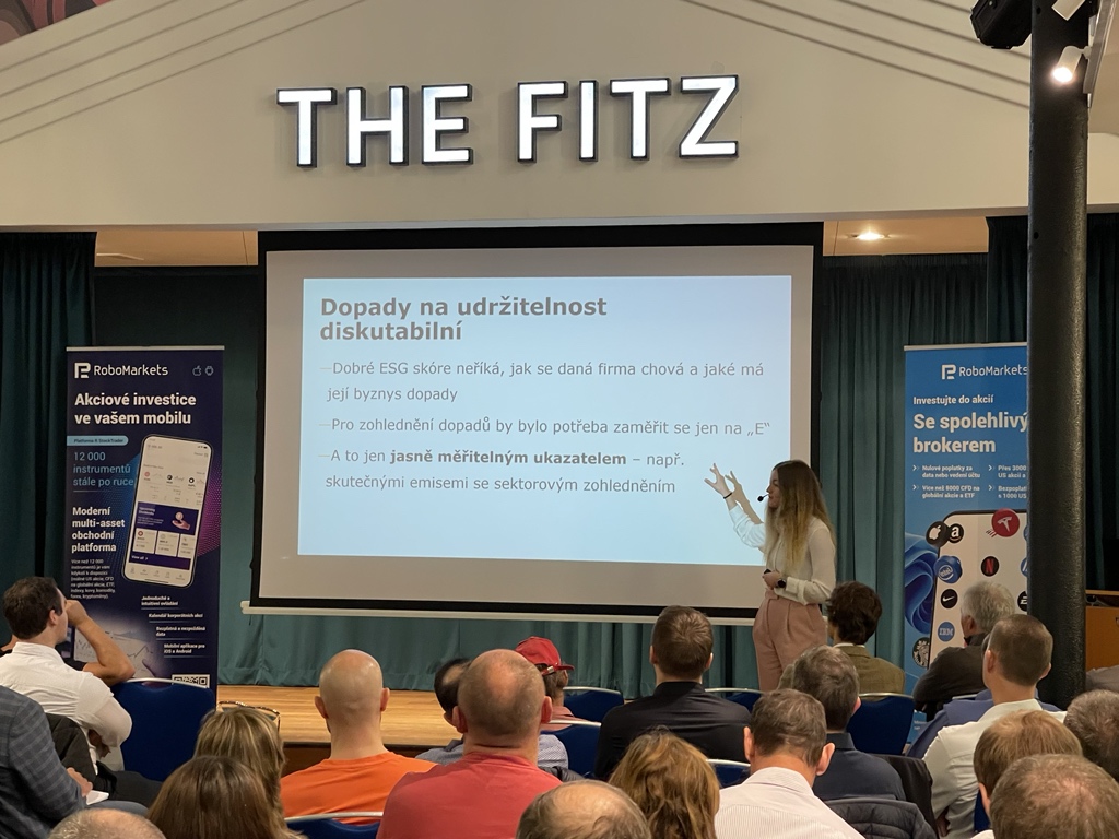 Anna Píchová, vedoucí analytického oddělení Cyrrus, představila svůj pohled na ESG.