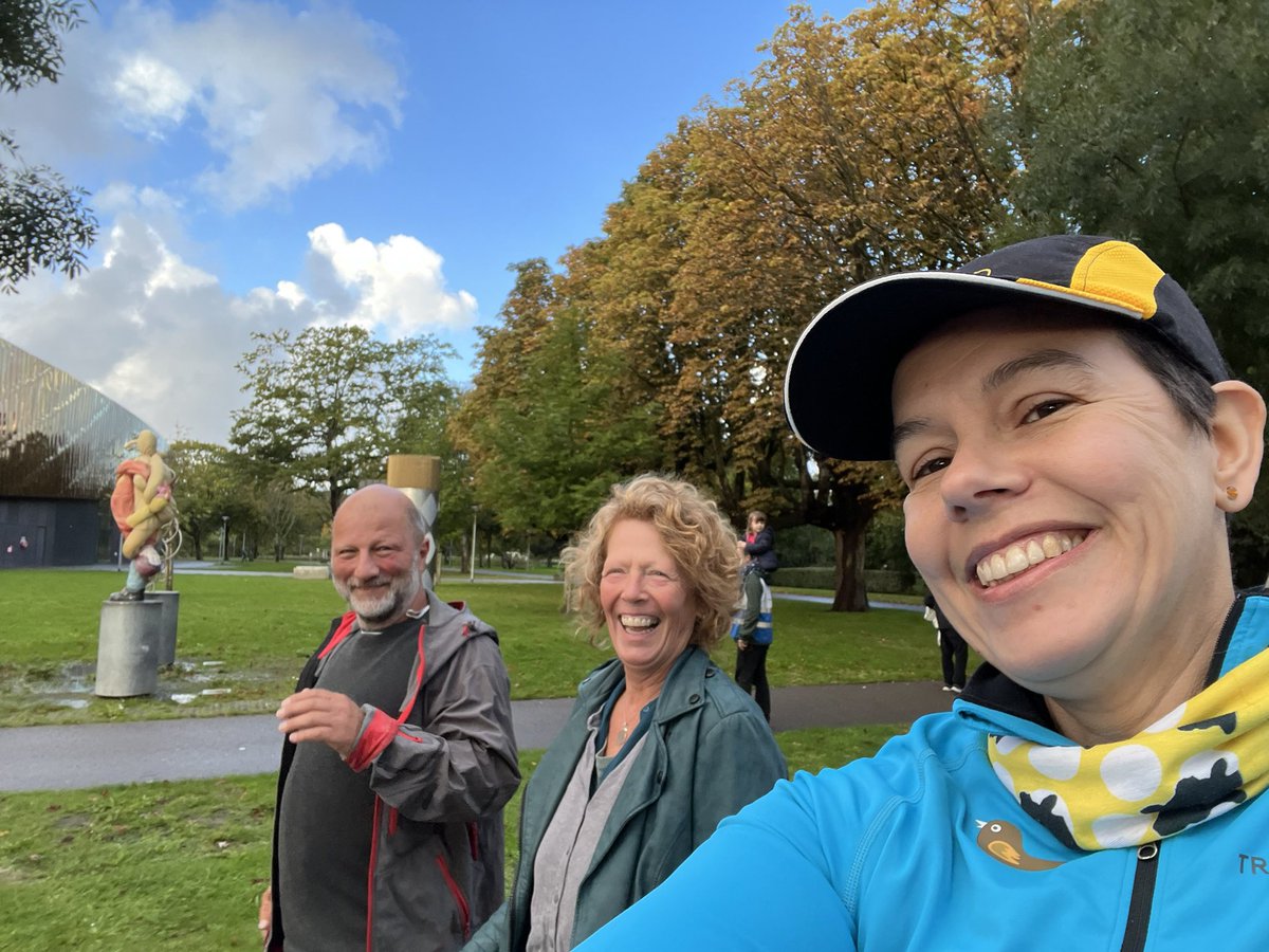 MelanieWooo's tweet photo. When you persuade you AirBnB hosts to come along to #parkrun for the first time because they realise they can #parkwalk #loveparkrun @parkrunNL https://t.co/awJJXjiMed