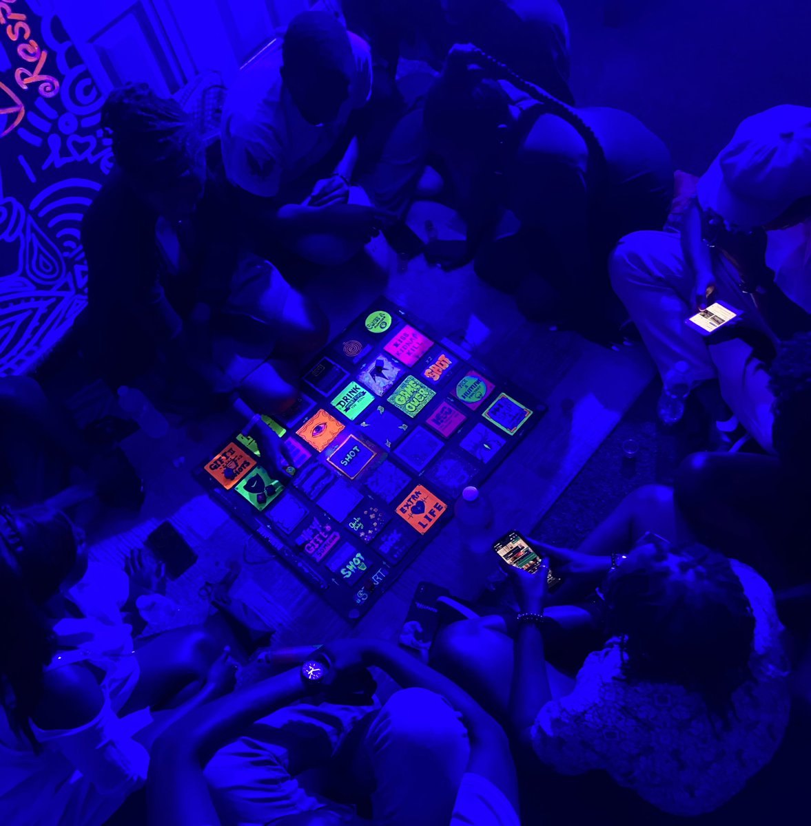 joeabdallah_'s tweet photo. The Happy Hour Board game
#bhdesign #happyhour
@BadhumanDesigns https://t.co/xN9o1YwAUo