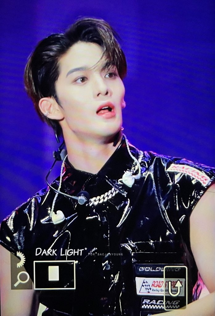 DARK LIGHT🌟 tweet media