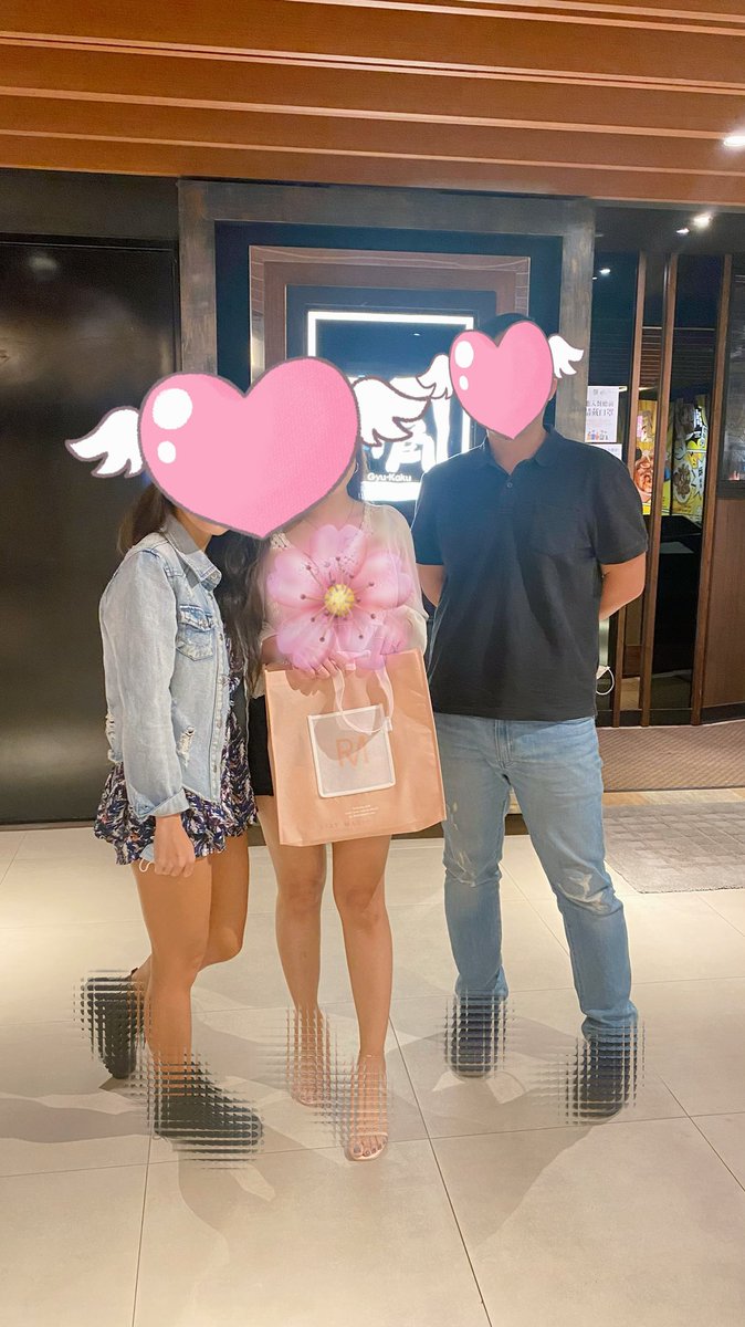 謝謝@MrC41938513 
特地送生日禮物來❤️❤️
好感動😹
聯誼好友成為現實中的
好友💗
愛你們唷😘😘
#聯誼好友
#夫妻情侶
#夜市咖
#輕旅行
#露營⛺️ https://t.co/Sv61aaeMFf