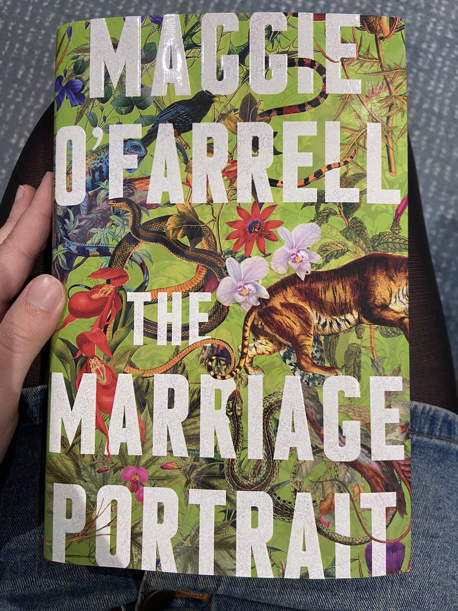 teachlikeanerd's tweet photo. I love that Maggie O’Farrell has taken to being inspired by literature - this time, My Last Duchess! 😍 https://t.co/3llkLmg8co