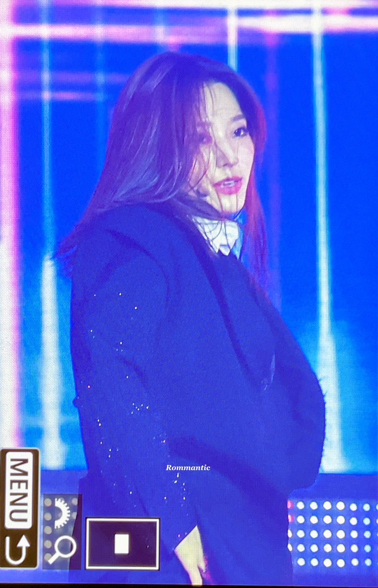 Rommantic0107's tweet photo. 221001 새롬 
#새롬 #이새롬 #Saerom
#프로미스나인 #FROMIS_9 https://t.co/wjpdCQclNF