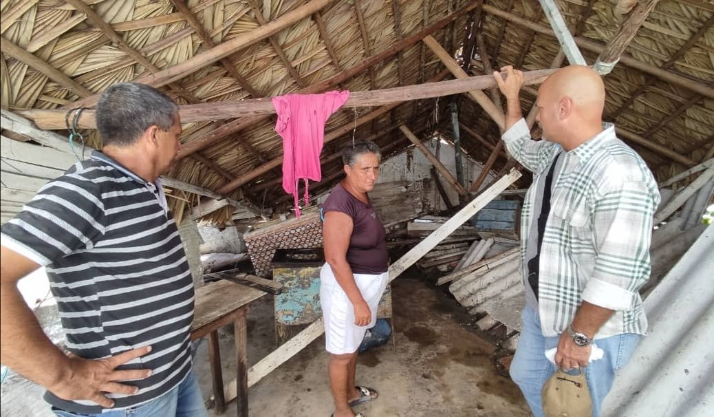 La Coloma, en Pinar del Río: Herida, pero no vencida.
#CDRCuba #SoyCederista #Cuba #SomosDelBarrio #FuerzaCuba