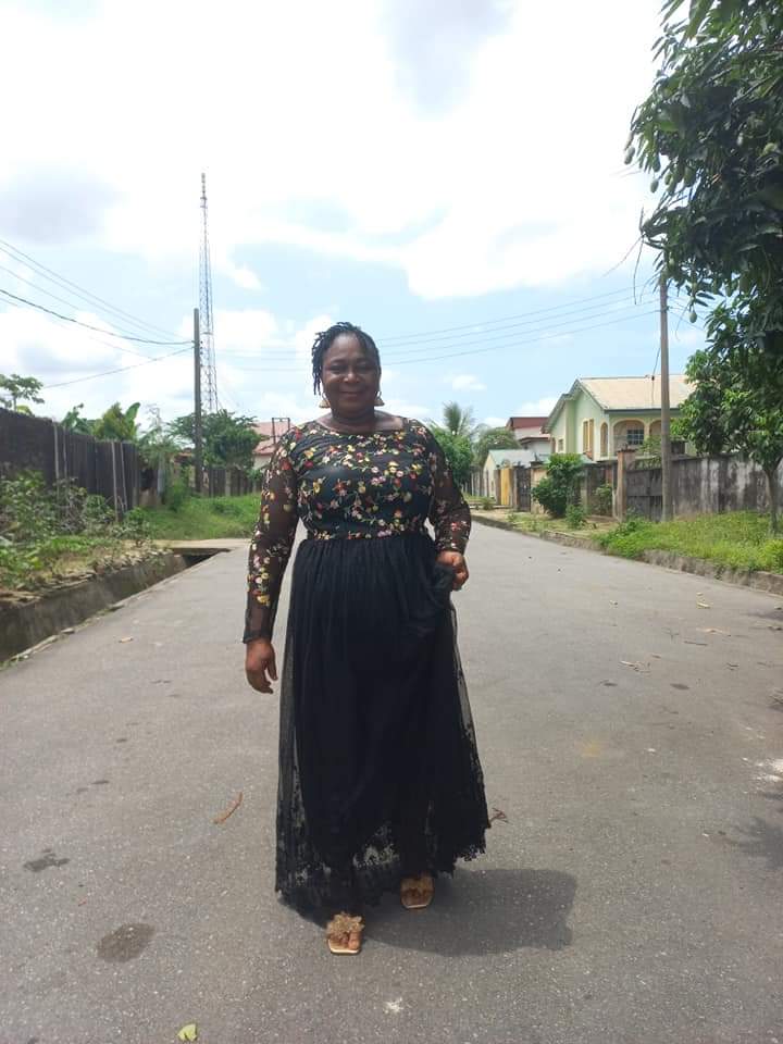 eyenobot's tweet photo. Happy birthday to my wife, my sweet mother... Sexy mama.... #uyaieka #octbaby https://t.co/vjvk9mHqkc