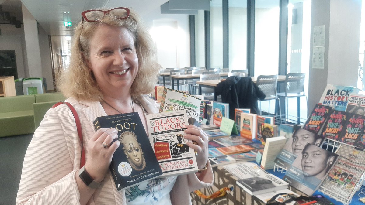 thisisbooklove's tweet photo. @ACEN_UK 's conference - moving, uncomfortable, eye-watering, inspirational...@AllanaG13 @jeffreykboakye so many who shared, books were bought, conversations had. Thanks to all who included the #booklovecarnival @StPaulsSchool with the amazing Acen team! https://t.co/ZJ3HiJGYid https://t.co/PMq2dXjTOW