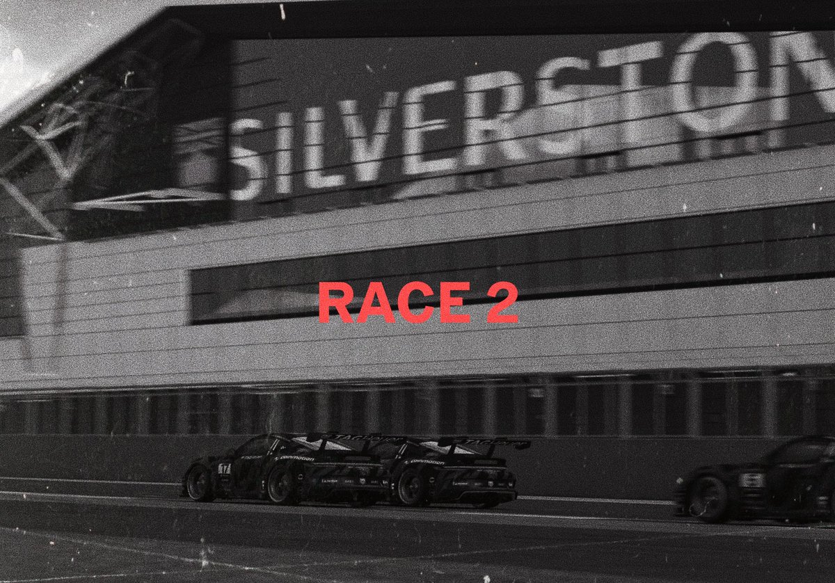 The second race of the #PESC contender series tonight 🔥🤝 GL boyz @oskaririnne1 @MattiSipila3 @TuomasTahtela @LassiJuurinen @ValtteriAlander Catch the stream around 22EET youtu.be/NqXVD-xxjhc #KOVA #esportsfi #simracingfi @iRacing @PorscheNewsroom