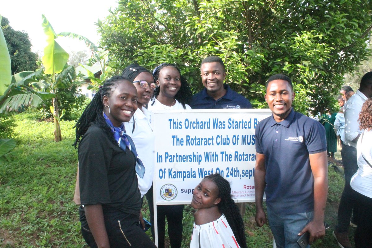 Rotaract Club of MUST (@rct_must) on Twitter photo Last Saturday, @RotaractMust together with <a href="/rctkwest/">Rotaract Club of Kampala West</a> were able to have their signature project at St Helens P/S
This project had several activities such establishing an orchard to enhance the nutrition of the pupils.
#imaginerotary #Rotaract Last Saturday, @RotaractMust together with <a href="/rctkwest/">Rotaract Club of Kampala West</a> were able to have their signature project at St Helens P/S
This project had several activities such establishing an orchard to enhance the nutrition of the pupils.
#imaginerotary #Rotaract