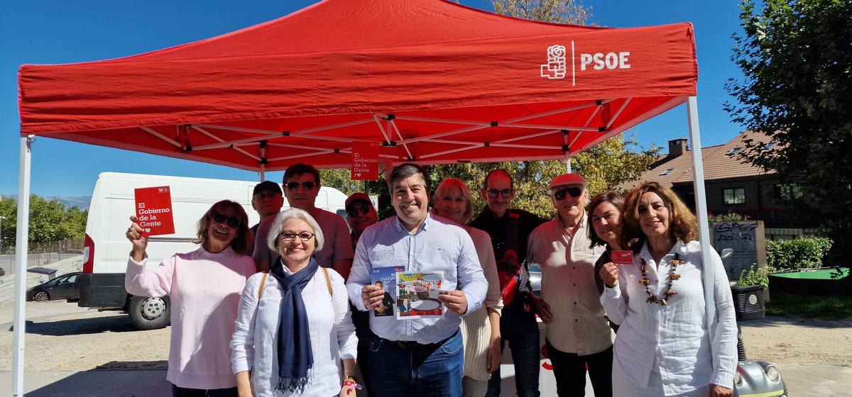 Primera mesa informativa mensual del PSOE Galapagar del mes de Octubre de 2022.
En el mercadillo de Galapagar. Día Internacional de las personas mayores. <a href="/PSOE_Galapagar/">PSOE Galapagar</a> <a href="/psoe_m/">PSOE Madrid</a> <a href="/PSOE/">PSOE</a> <a href="/juanlobato_es/">Juan Lobato</a> <a href="/martabll/">Marta Bernardo</a>