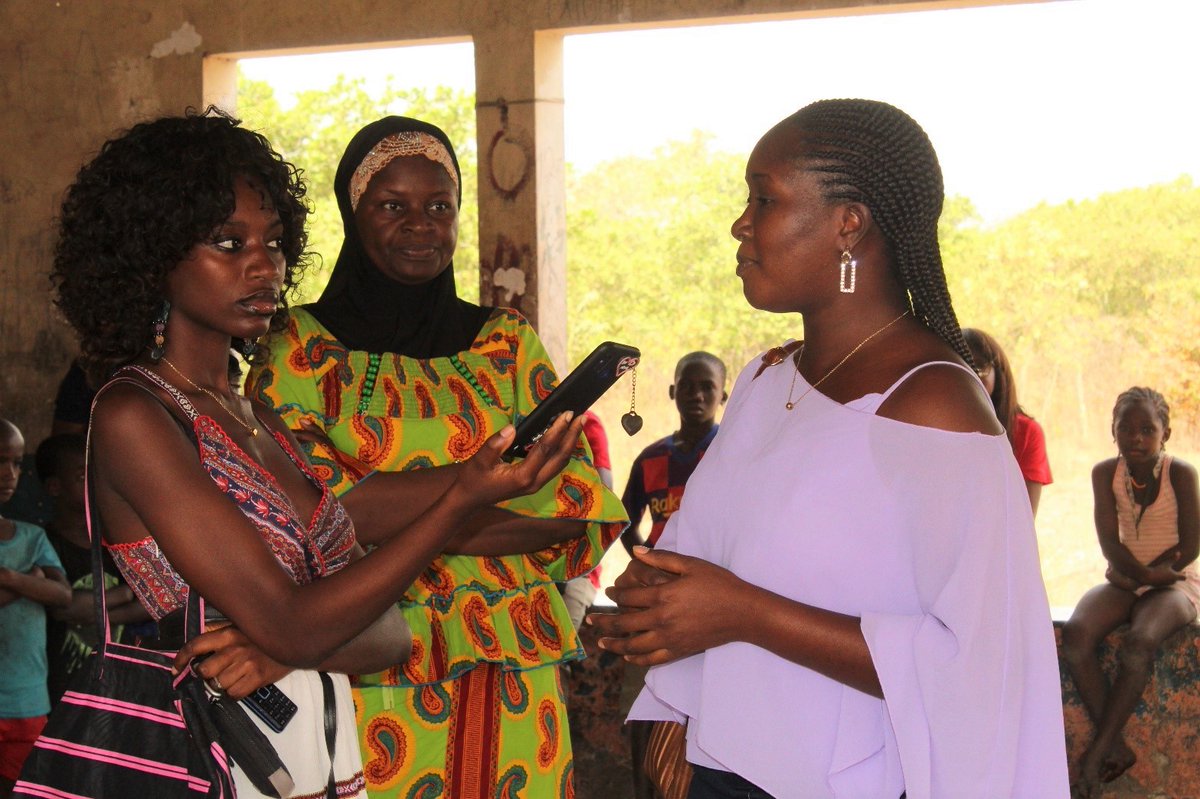 PlanGnb's tweet photo. Girls in Guinea-Bissau continue to take action to be empowered and to make decisions about their lives. Staying strong and contributing to global change. #plangnb #meninaspelaigualdade https://t.co/IeSz8DXtKW