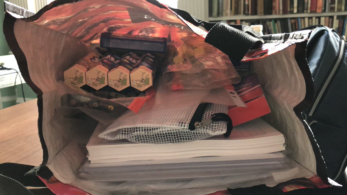 themathsbazaar's tweet photo. Today’s hexagon masterclass is in the amazing Royal Institution library #MathsMasterclasses @Ri_Science as usual I am travelling light and running my “masterclass in a bag” #Hexagons https://t.co/2ZP89nXC4m
