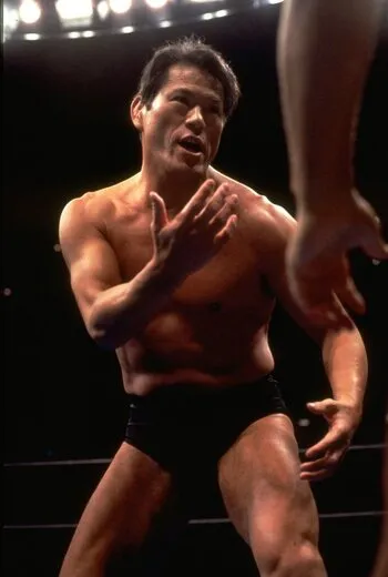 BDoltri's tweet image. Non lo chiamavamo Wrestling.
Per noi, era il Catch.
Ed era una figata pazzesca.
Soprattutto se come me, ai tempi, avevi 7/8 anni.
A lui, volevo bene come se fosse uno di famiglia.
Più che ad ogni altro.
❤️🙏💔
#AntonioInoki 
#Inoki