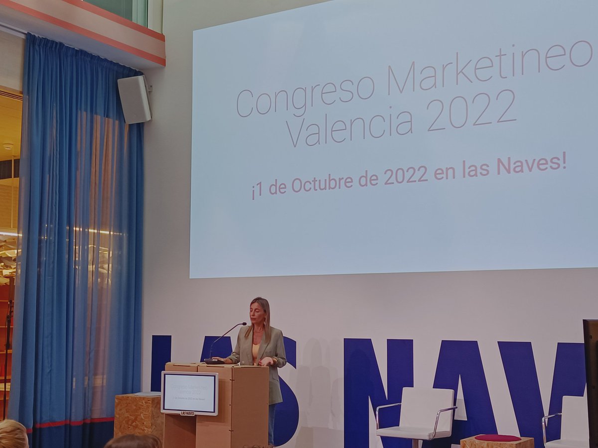 marketineo's tweet photo. Desde las @LasNavesINN ,Marta Chillaron nos explica los proyectos ,trabajos y la labor que se realiza desde Las Naves. Muchas gracias por vuestra colaboración. 👏👏. https://t.co/ketPgfm5K0