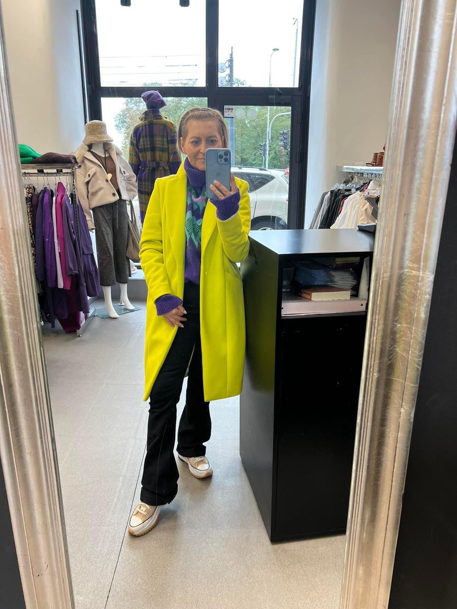 StopFashionStyl's tweet photo. #StopFashionStyle #Puławska72
•
•
•
•
•
#warszawskilook  #pulawska #puławska #warszawa #fashion   #kożuszek  #stylowka #zakupy #spodnie #modnestylizacje #nowakolekcja #kozuszek  #komplet #moda #jesień #autumn https://t.co/ysWv1sy3VK
