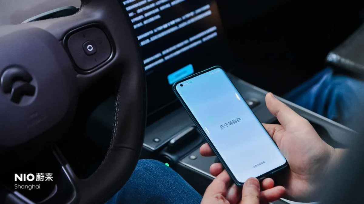 NioStrats's tweet photo. #NioET5 #ET5 deliveries start in Shanghai, Suzhou, Jiaxing, Hefei, Ningbo & Guangzhou. Starting price for the ET5 base model w/ 75kWh battery pack is RMB328k($46k) or RMB258k($37k) + RMB980($140) monthly payment w/ #NioBaaS.
$NIO #NIO https://t.co/JJLvWZjjWn
