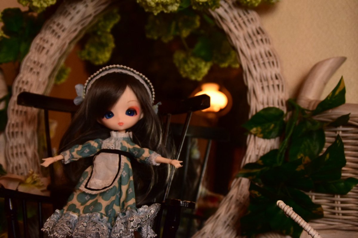RenkaDoll's tweet photo. すたじお金魚さんお邪魔してきましたー！！！！！

かっわいい😊💕

やっとヨシノちゃんたくさん撮ることができて楽しかったです………

ほんとうに、こちらのスタジオさんの内装が大好きで。楽しかったです https://t.co/rownqxjWgs