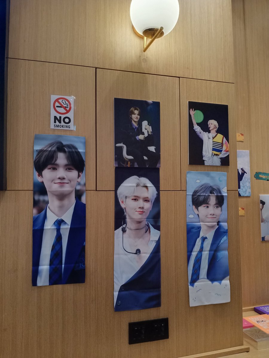 petitspinky's tweet photo. had so much fun talking and meeting my fellow luvity that idw to leave so soon 😂 thank you for organizing this event! ❤️ this is the first time i'm attending cse after 4 years and i definitely had fun here 🥰 #FALLinMINHEE https://t.co/vx9oYiy0vU