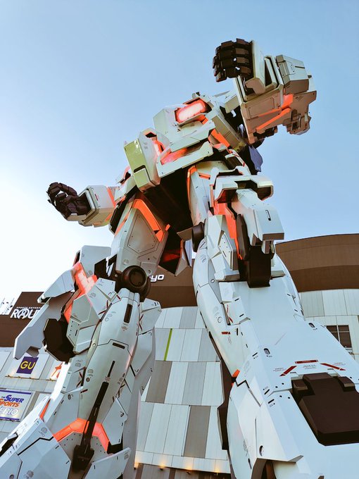 自白
スマホを下から差し入れて撮影しました 