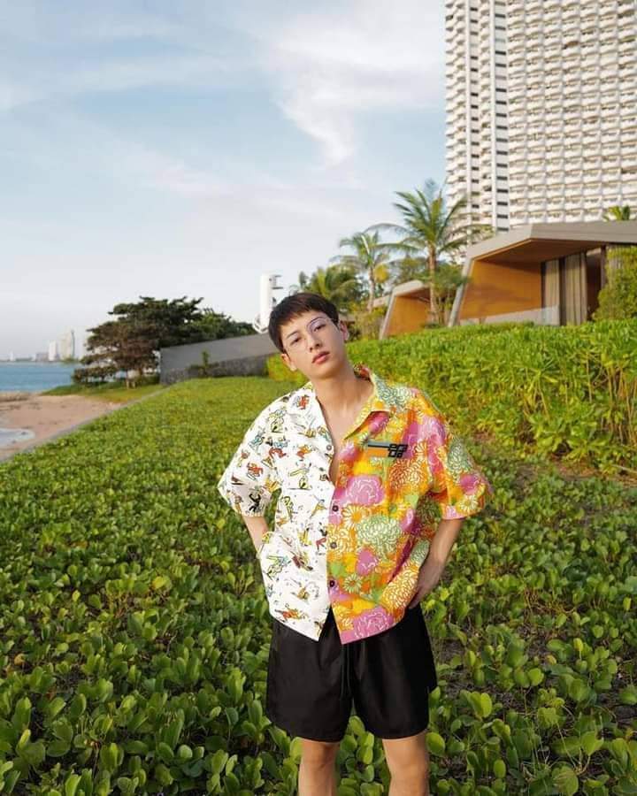 httpsxylelovesu's tweet image. Babies in Green

[#BLSD #BLSelcaDay #GunAtthaphan @AtthaphanP]