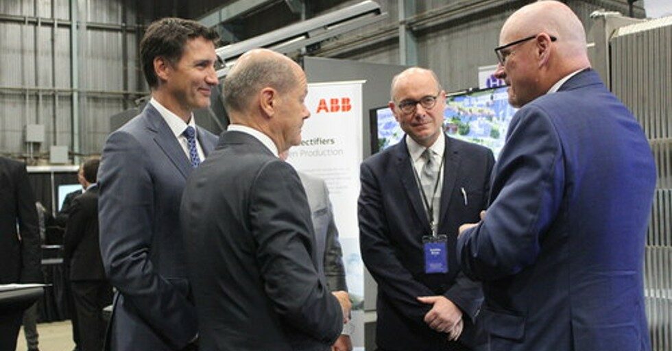 ManufacturingEU's tweet photo. ABB and Hydrogen Optimized expand hydrogen partnership, including a strategic investment
LINK: https://t.co/K9ToEr8Jzw
#hydrogen #energy #technology #power #greenhydrogen #renewables #industry #waterelectrolysis @ABBgroupnews https://t.co/IjpYsLHrYt