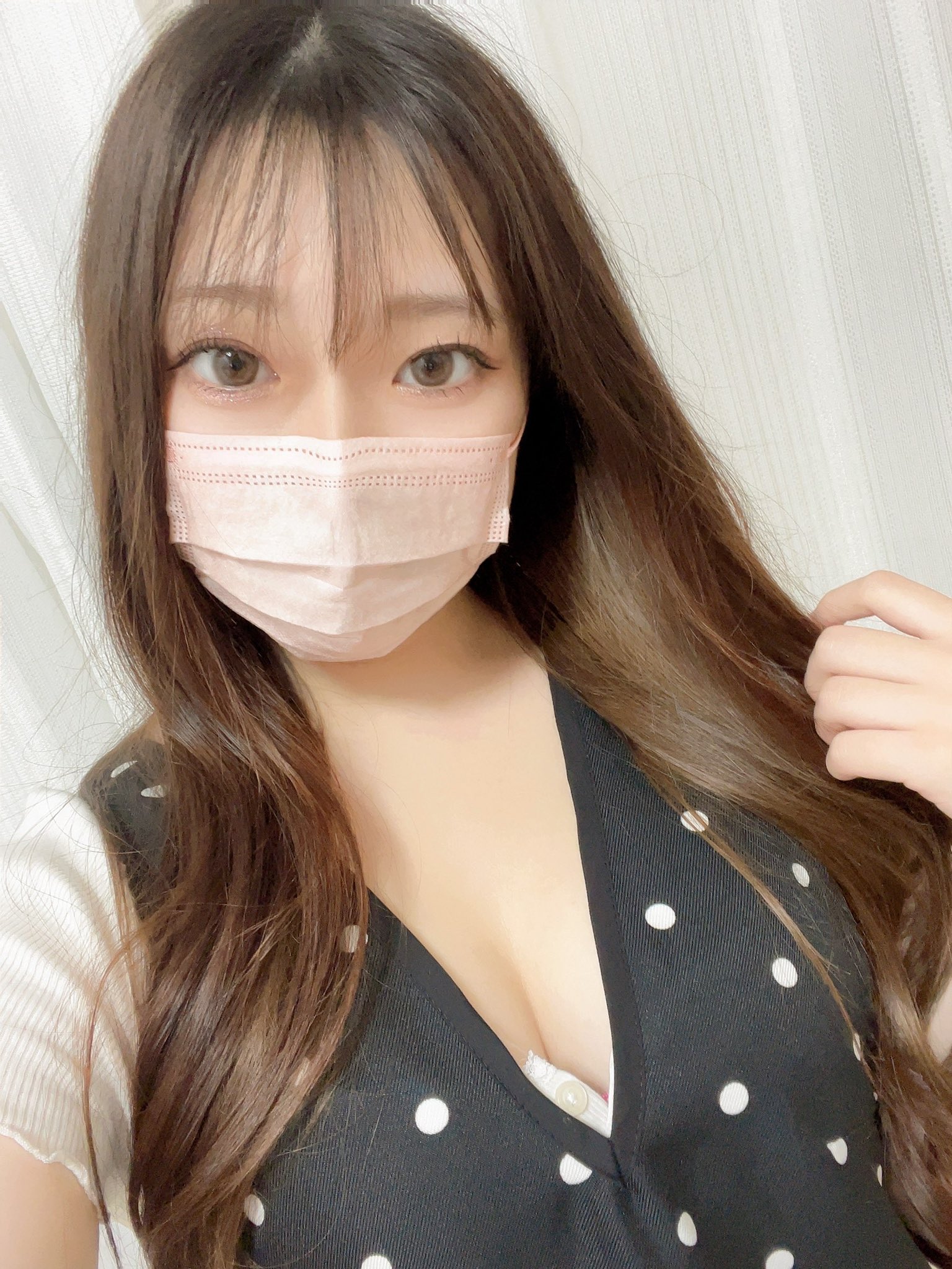 あおい🩵ྀི on X: ✨💙ご報告💙✨ 実は私...🫢 ファンティア始めました🥰💕 t.coFqQPeKRTse  TikTok見てくれてる人は知ってくれてると思うけど、保育士って本当に生活きつくて😭 ボーナス25,000円はおわってる😭  何か副業始めようかなと思ってた時に勧められて ...