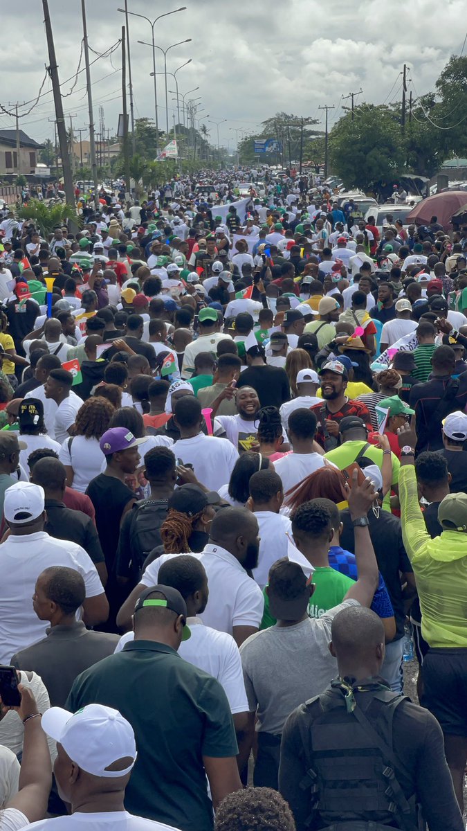 PO_GrassRootM's tweet image. Lagosians thanks so much. Heart break for Tinubu trouble in APC camp.  Coconut 🥥 head youths of Obidients press those necks never give up. We move.#LagosRally #Lagos4ObiDatti