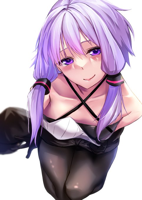 凪のゆかりさんの衣装って過去一際どいのでは… 