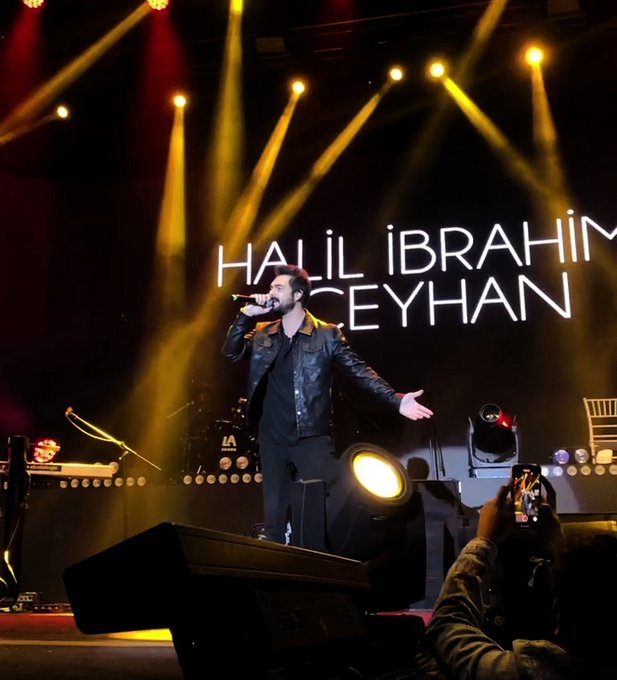 Ceyhan_ghada's tweet photo. 4 Fotoğraflı Mention Etkinliği

👉 Hedef:50
        👉 en az 50 rt 

✅Etiket:👇👇👇

HalilİbrahimCeyhan
       #HalilİbrahimCeyhan

4 Photo Mention Event

👉Target:50
                👉at least 50 rt

Tag:👇👇👇
HalilİbrahimCeyhan
        #HalilİbrahimCeyhan https://t.co/xiArPBnBhR