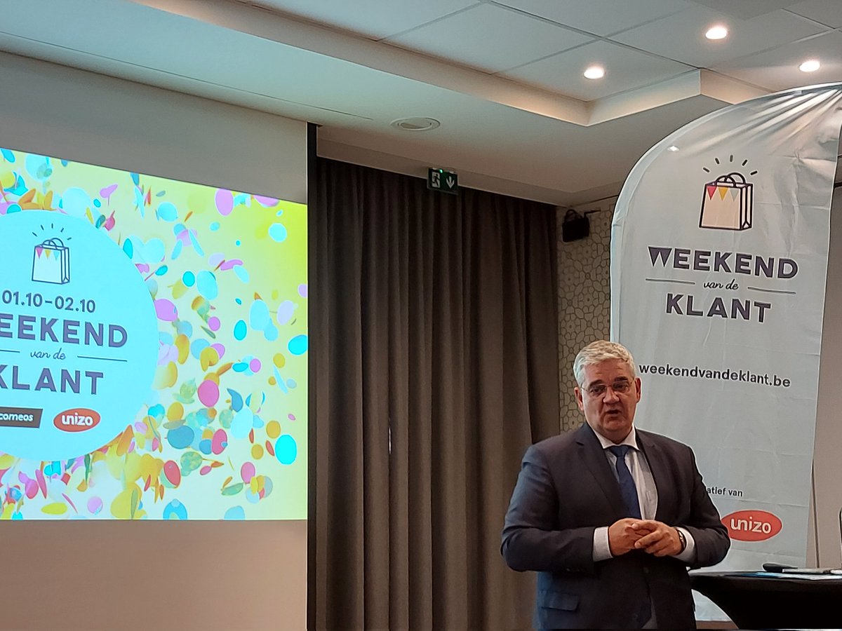 KlaasSoens's tweet image. &quot;Als lokaal bestuur Hasselt zetten we in op persoonlijke beleving, aantrekkelijk winkelcentrum en bereikbaarheid.&quot; @svandeput #weekendvandeklant