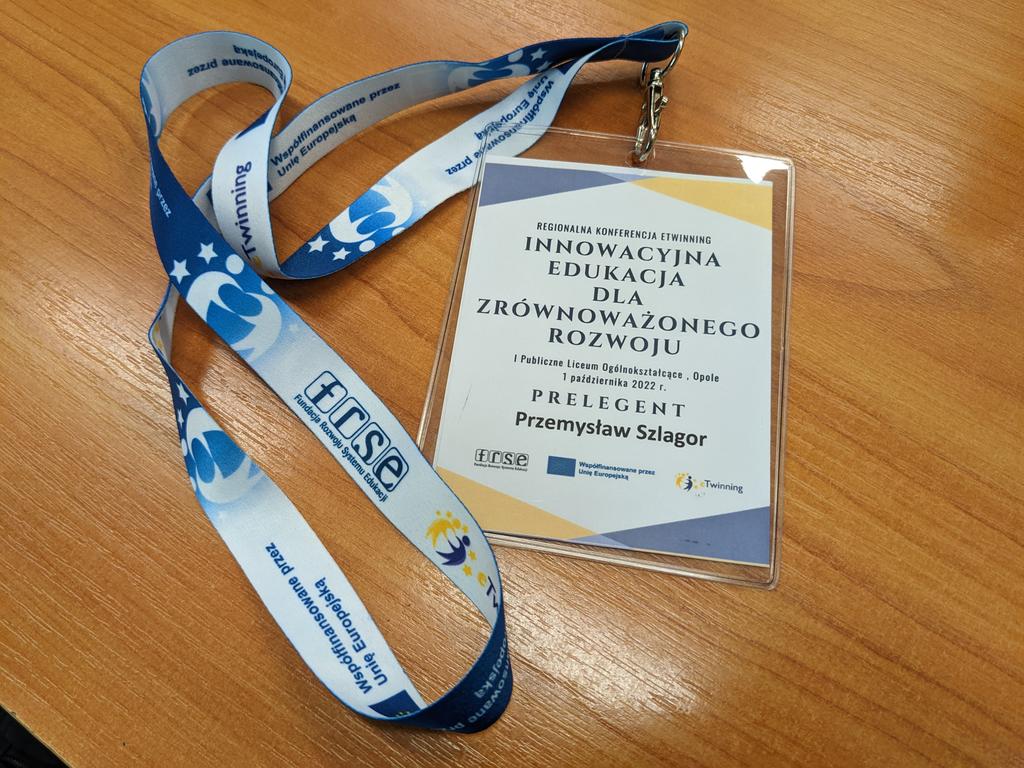 ℙ𝕣𝕫𝕖𝕞𝕖𝕜 𝕊𝕫𝕝𝕒𝕘𝕠𝕣 #GoogleET #GoogleEI tweet media