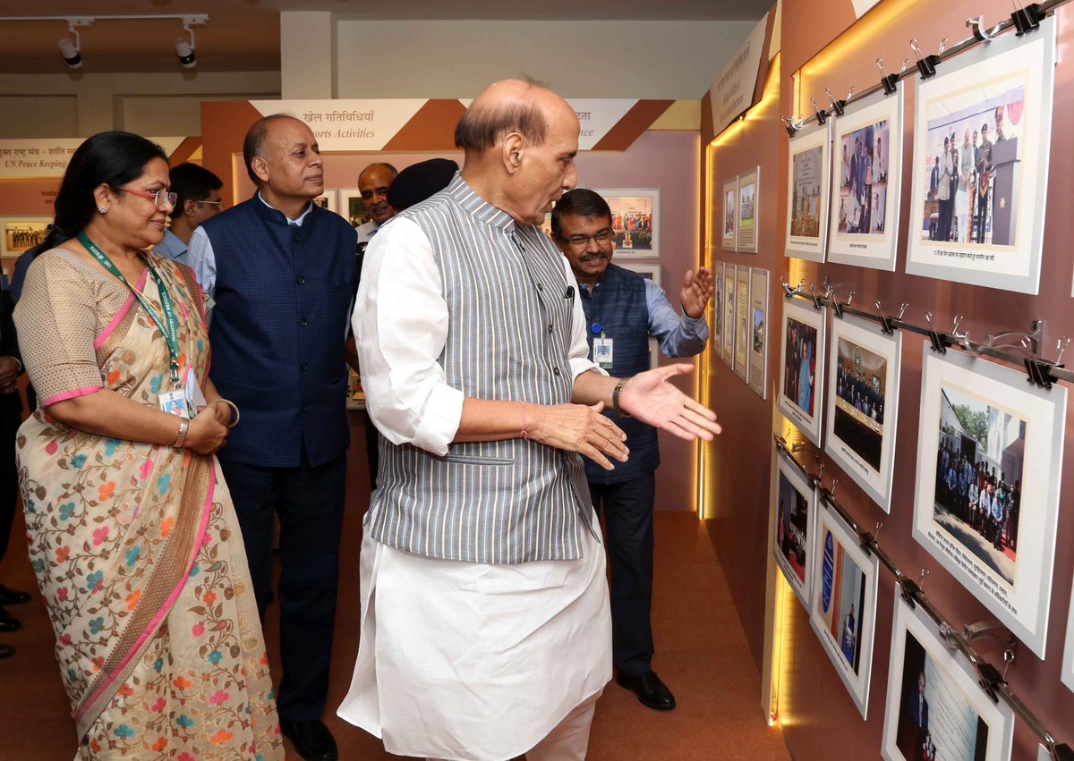 drajaykumar_ias's tweet photo. Not too many institutions can boast 275 years of history.
Defence Accounts Dept (DAD) does!
Today Oct 1, DAD completes 275 years. A great milestone in its historic journey.
Greetings to all present &amp; retired members of DAD Family for their yeoman service to Indian Armed Forces https://t.co/KhQA72xxAA