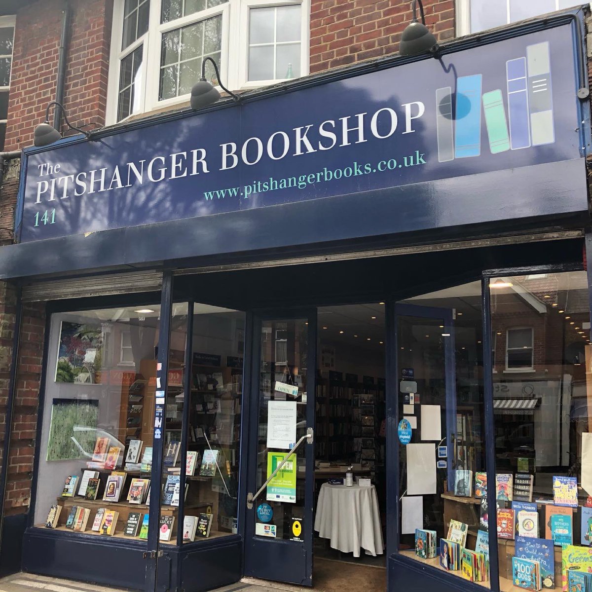 JJM_Ealing's tweet photo. Small businesses are the beating 💖 of their communities
Make sure you support them up &amp; down the country this weekend as they try to survive &amp; thrive during these strange times Traders open on #MyHighSt #Pitshanger #GBHighSt #PitshangerLane look forward to seeing you #shoplocal https://t.co/FoIU8oOG3Q