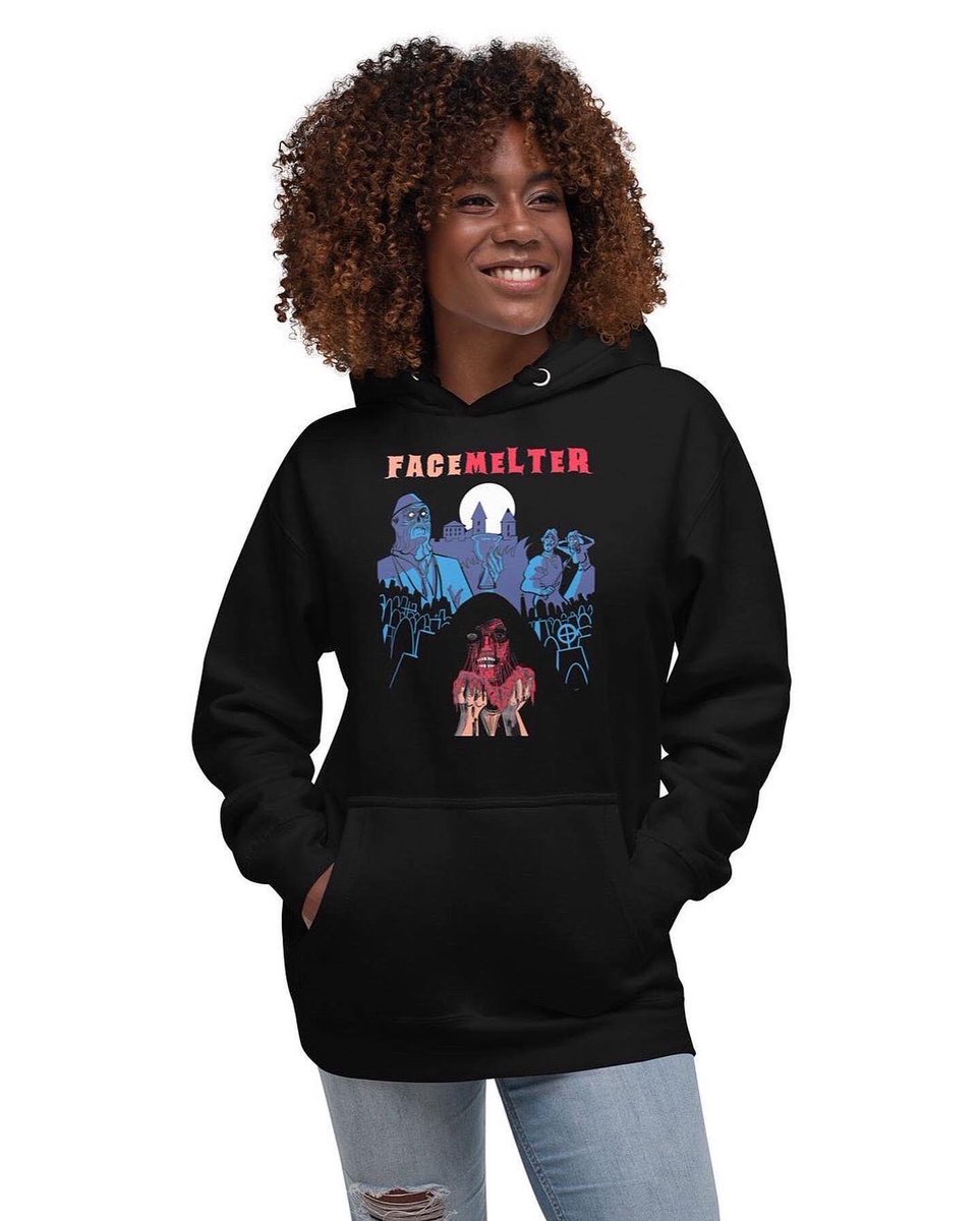 genrepictures's tweet photo. #FreeShipping #Halloween #Horror #Hoodies etc https://t.co/GysAQ3U86t