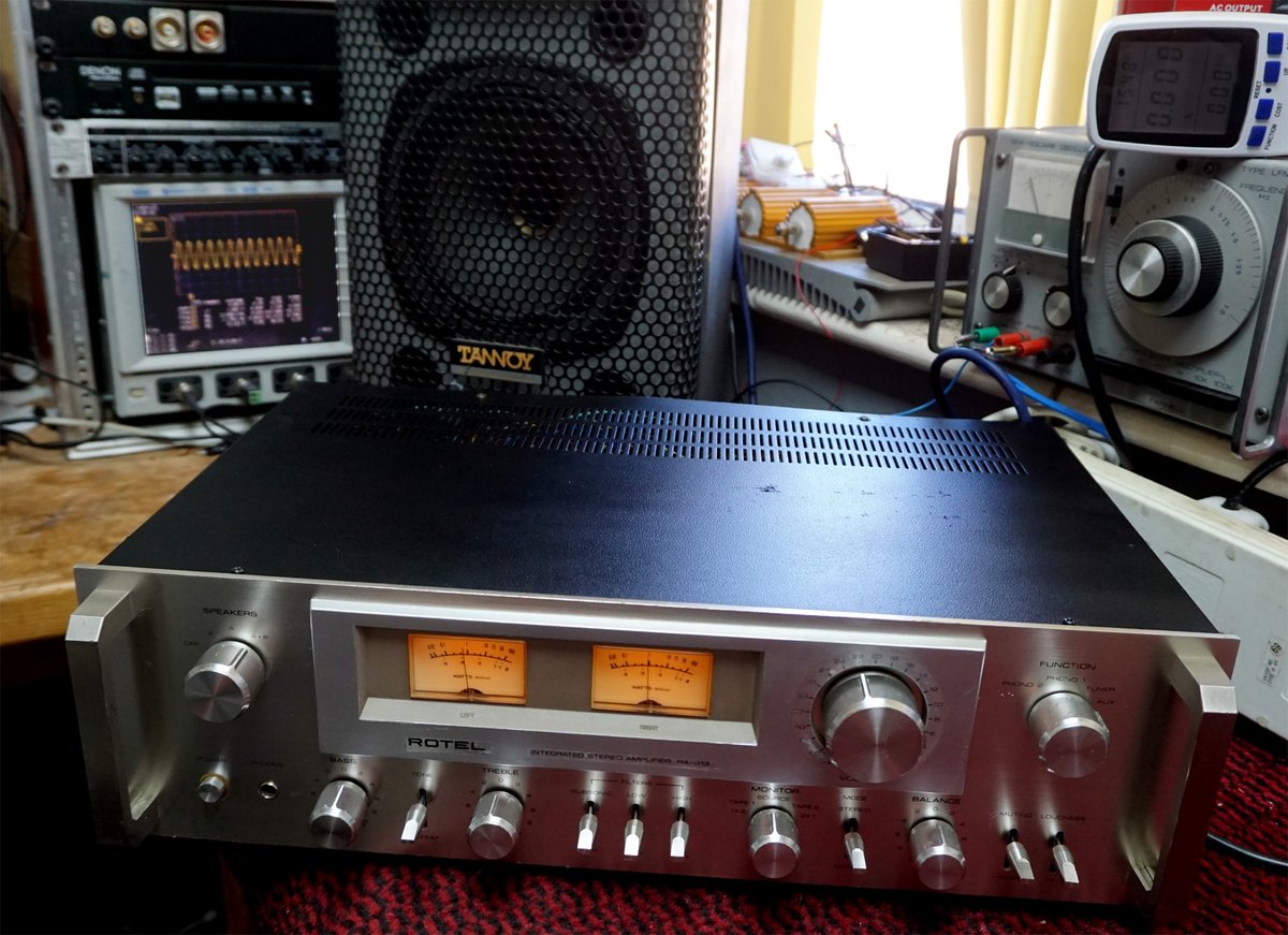 AtherstoneAudio's tweet photo. These RA series from the 1970's  - RA913 #ROTELHIFI amplifiers make my job worth while; Awesome design. @RotelHiFi  #Rotel #hifi #audiophile and #amplifier https://t.co/GW9y8q8fZp