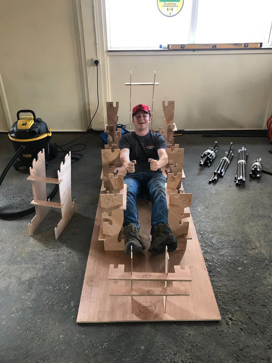 FormulaTrinity's tweet image. From this ➡️ THIS? How we built our chassis for #FSUK 2023 🧵

#formulastudent #chassis #welding #manufacturing #trinitycollegedublin