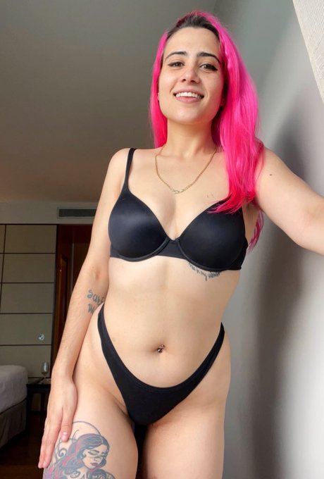 🎀 Disponible para citas en Barcelona y alrededores 🎀  655017915 🦋  https://t.co/lksiBENx1Z https://t