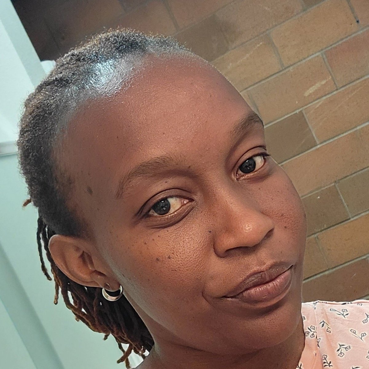 cesswams's tweet photo. #NewProfilePic https://t.co/eaTpiYFH1F
