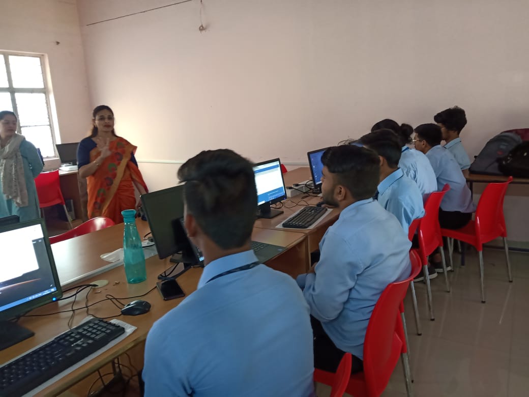NRIGroupIndia's tweet image. 2 Days #Workshop on #JavaTechnology at Vidyadayini Institute of Science, Management and Technology Organized by the Department of #BCA.
#Java #VISMT #TechnicalEducation #HigherEducation #Bhopal #MadhyaPradesh #AdmissonsOpen #India #NRIGroupIndia