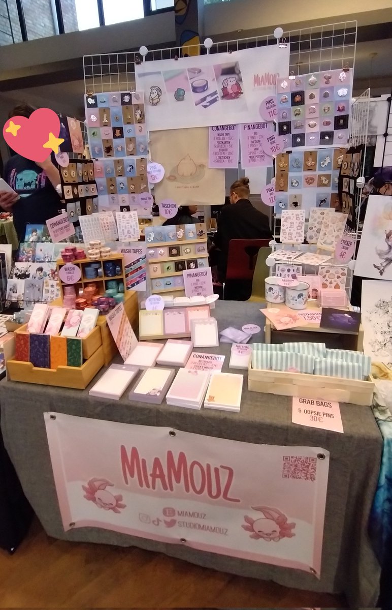 Miamouz's tweet image. Ich bin heute das erste mal auf der CMC in Hamburg. 🥰 Wer mag, darf mir gern hallo sagen.
Ihr findet meinen Stand im hinteren Raum. Ich freu mich auf euch 💕