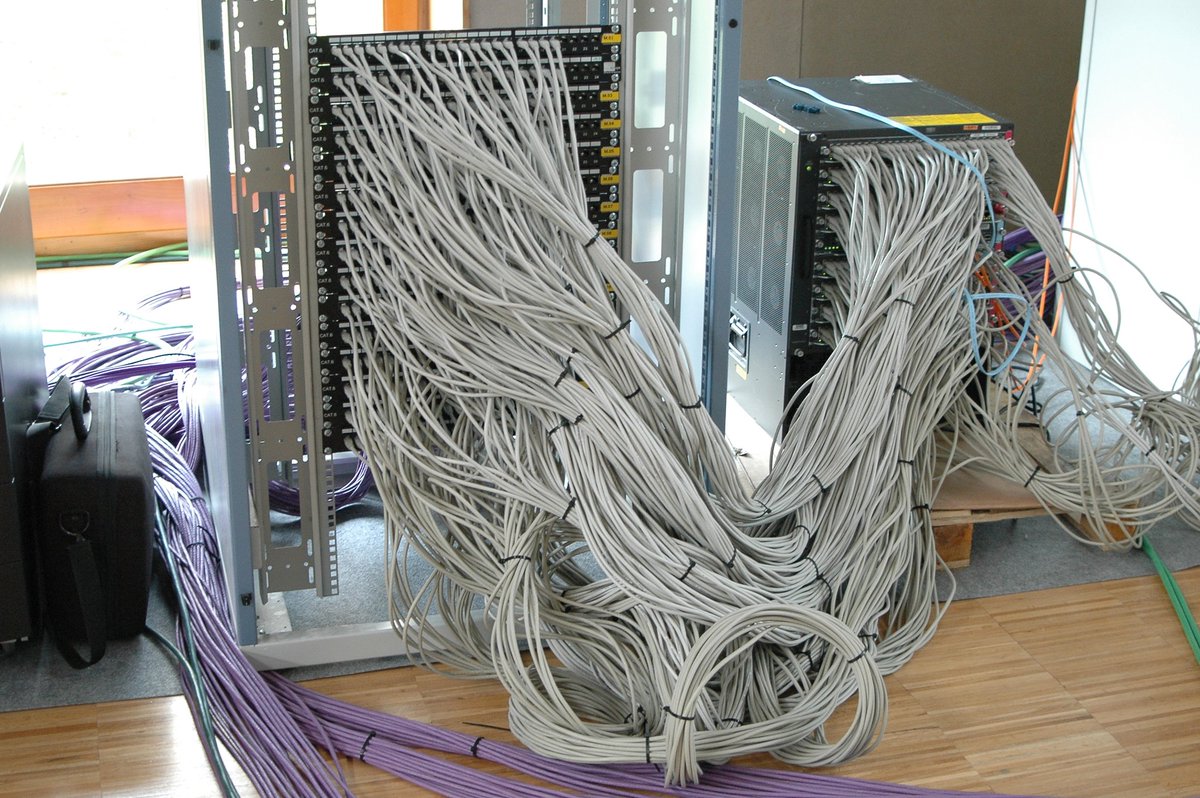 En 2010 en Cantabria se hacían Lanes, hoy en día alguno se sorprende cuando se lo planteas. Vamos a seguir haciendo eventos de esports y tecnología, hasta que nadie se sorprenda 🤪