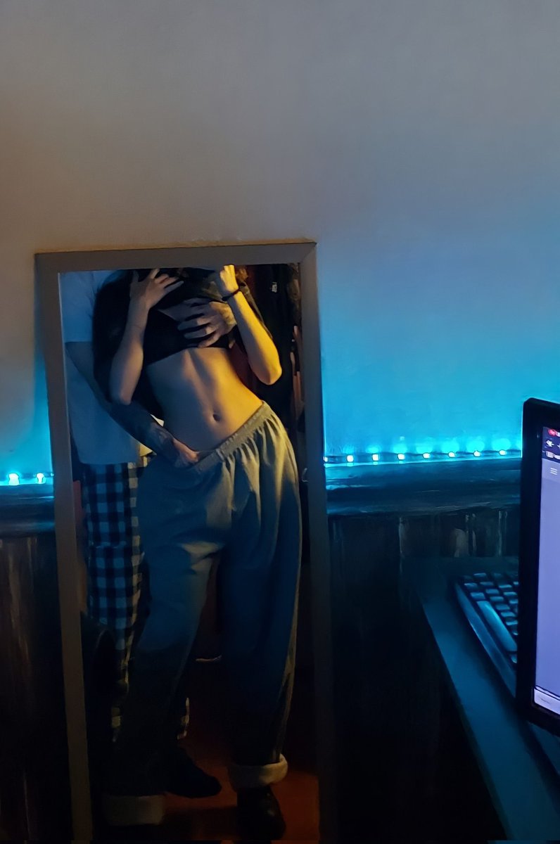 ياما نفسى 

#horny