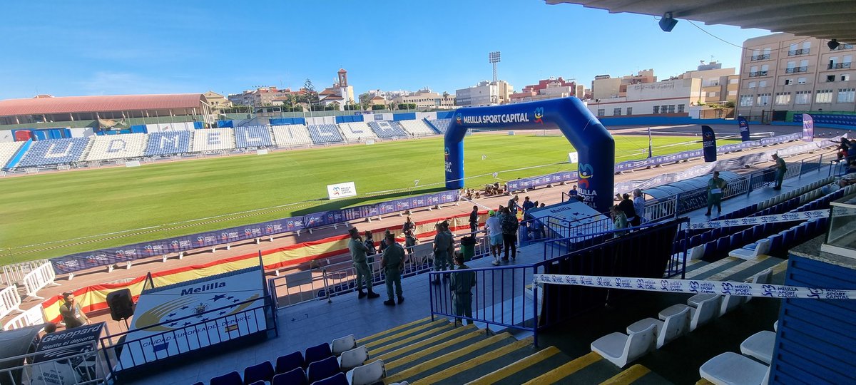 AfricanaCarrera's tweet photo. African@s todo preparado en el Estadio Álvarez Claro para vuestra llegada, 2078 African@s vais a participar en esta
#VIIICarreraLegión
#CarreraAfricana2022
#AfricanaLegión
@MSC__Oficial @AFERRERA69 @Bussi_za https://t.co/8WOtxhOeGZ