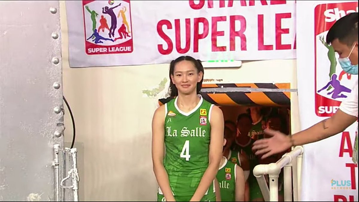 BangsNiLeila's tweet photo. "anak tayo ka don picturan kita" VIBE 😭 galingan mo bb 💚 https://t.co/oITPczca5z