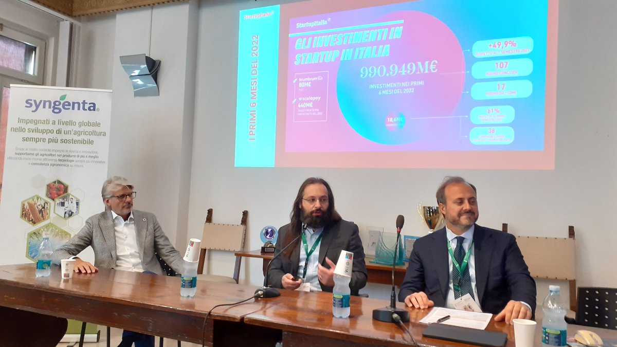 SyngentaItalia's tweet photo. Si inizia con @startup_italia che racconta dell'ecosistema delle #startup in Italia.
#madeinItaly https://t.co/yrLuqt3l5l