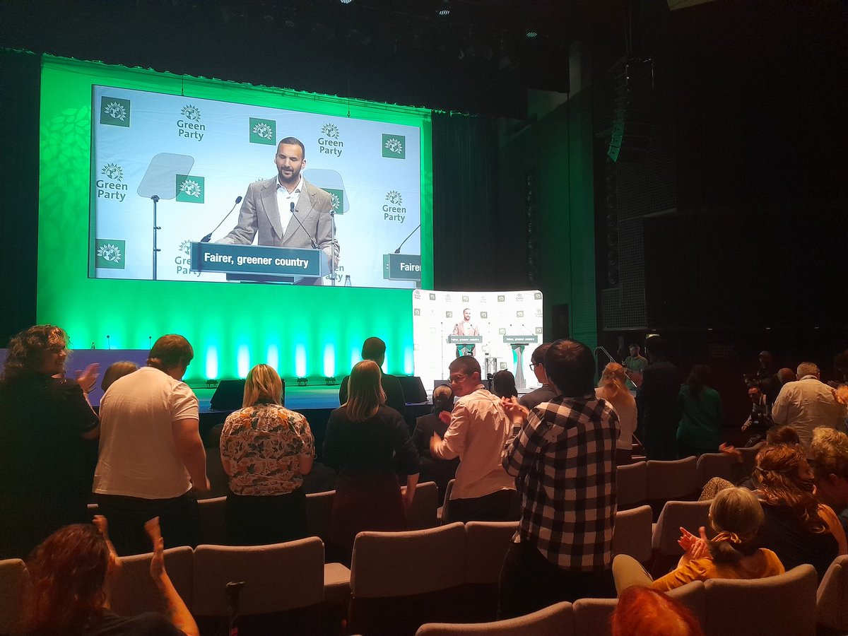 A standing ovation from so many of us in the room for saying 'There is no LGB without the T' and I'm genuinely trying not to cry 🏳️‍⚧️🏳️‍⚧️🏳️‍⚧️🏳️‍🌈🏳️‍🌈🏳️‍🌈 #GPC22