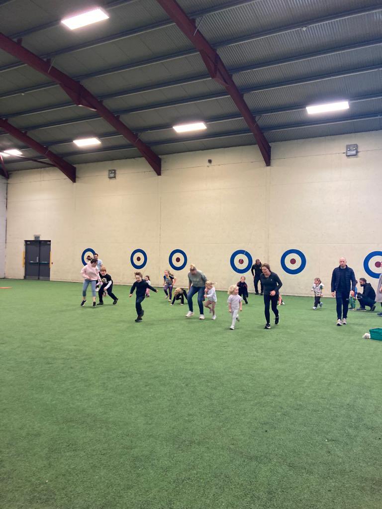 RathnureGAA's tweet photo. This morning the Buzzy Bees returned with a bang!💥

Plenty of fun and games, with young and old getting in on the action. 😆

We’ll be back next week at 9.30, so if you have a Bee of your own why not come on over 🐝

#RathnureGAA | #AgBunNaStaighríDubha https://t.co/oECu1DDsYj