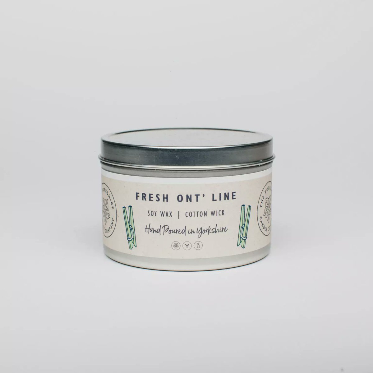 We've restocked our candles AND added two new fragrances - 'Fresh Ont' Line' and 'Christmas Kitchen'. Perfect for those autumn evenings! 🍂🍂<a href="/sheffcandles/">TheSheffieldCandleCo</a>