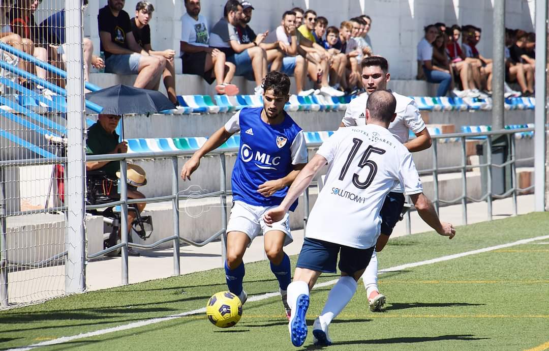 ⚽ 𝗙𝗜𝗟𝗜𝗔𝗟

Mañana juega el #LinaresDeportivoB en el Anexo.🙌🏻🔵

⌚ 12h.

🆚 @urgavonaoficial 

🎫 Abonados GRATIS.

🎟️ Público general ➡️ 3€.

#MadeInLinarejos #ElLinaresEresTÚ 💙